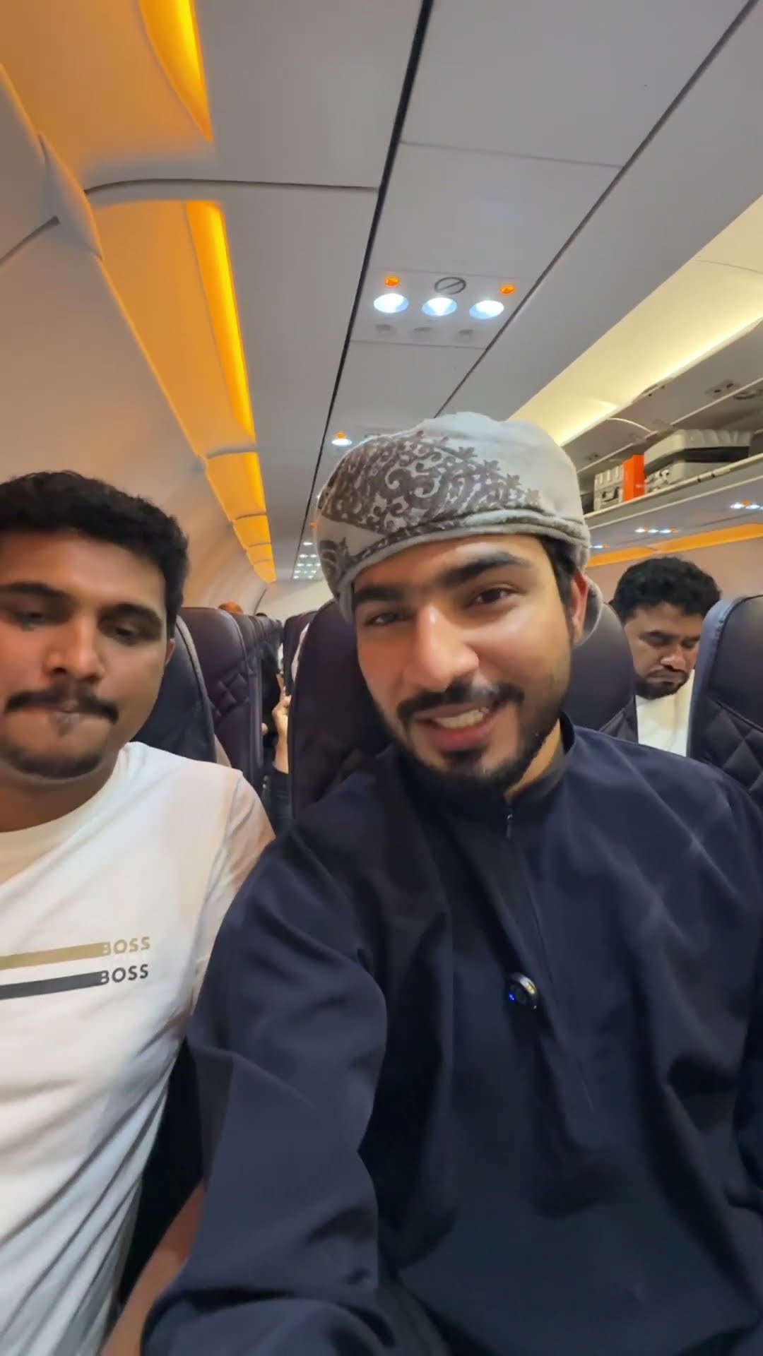 ഉംറക്ക് വേണ്ടി പോവാണ്,വസിയ്യത്ത് ചെയ്ത എല്ലാവർക്കും വേണ്ടി ദുആ ചെയ്യും,നിങ്ങളും ദുആ ചെയ്യുമല്ലോ?